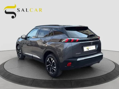 Peugeot 2008 1.5 bluehdi Allure Pack s&s 130cv eat8 - Immagine 6