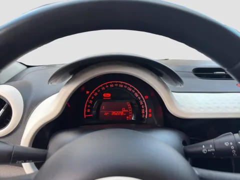 Renault Twingo 1.0 sce Vibes 65cv - Immagine 15