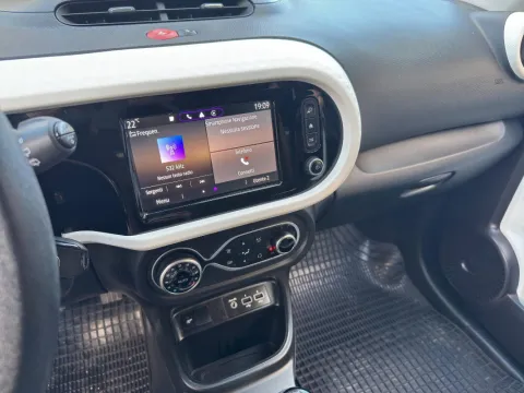 Renault Twingo 1.0 sce Vibes 65cv - Immagine 16
