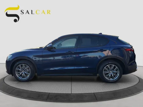 Alfa Romeo Stelvio 2.2 t Business rwd 160cv auto - Immagine 4