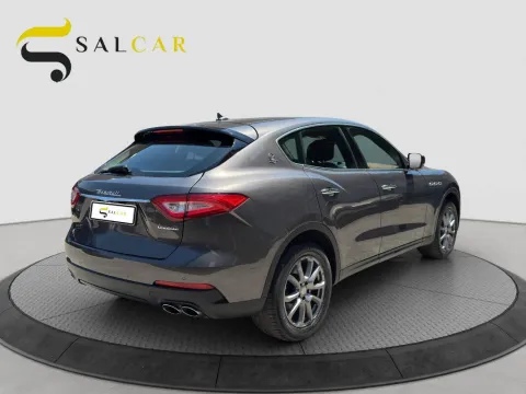 Maserati Levante 3.0 V6 250cv auto my19 - Immagine 8