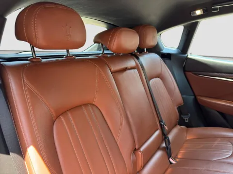 Maserati Levante 3.0 V6 250cv auto my19 - Immagine 13