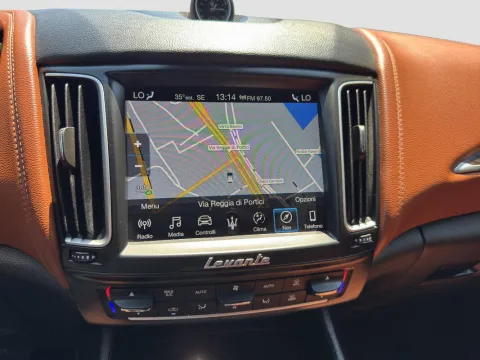 Maserati Levante 3.0 V6 250cv auto my19 - Immagine 19