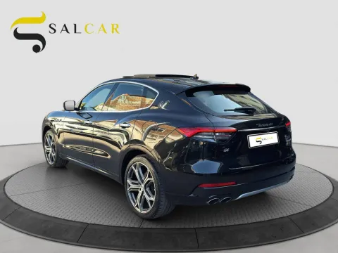 Maserati Levante 3.0 V6 Granlusso 250cv auto my20 - Immagine 6