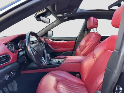 Maserati Levante 3.0 V6 Granlusso 250cv auto my20 - Immagine 10