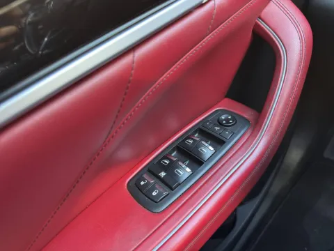 Maserati Levante 3.0 V6 Granlusso 250cv auto my20 - Immagine 19