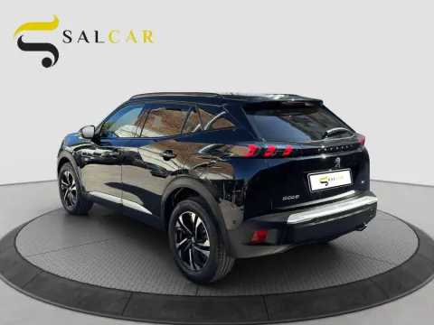 Peugeot 2008 1.5 bluehdi GT s&s 110cv - Immagine 6