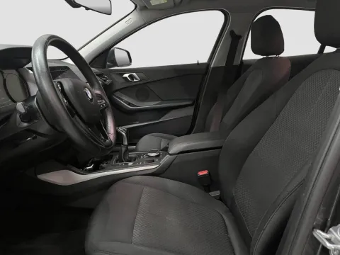 BMW 116d Sport - Immagine 9