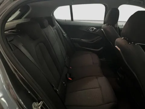 BMW 116d Sport - Immagine 18