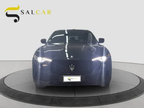 Maserati Levante 3.0 V6 250cv auto - Immagine 2