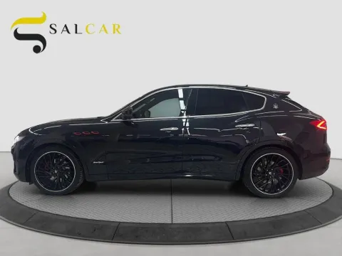 Maserati Levante 3.0 V6 250cv auto - Immagine 3