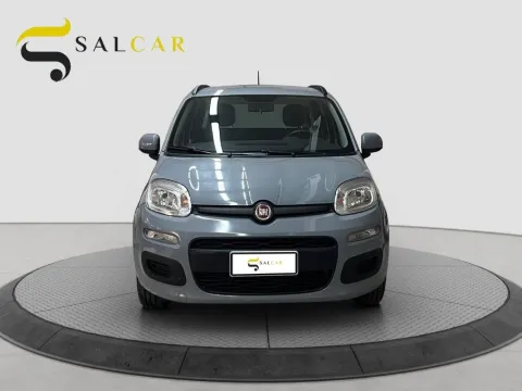 Fiat Panda 1.2 Lounge s&s 69cv my19 - Immagine 2