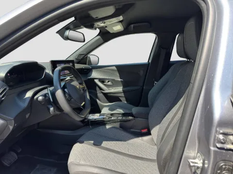 Peugeot 2008 1.2 puretech Allure s&s 130cv eat8 - Immagine 10