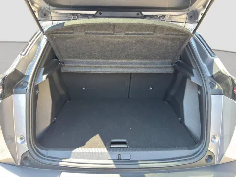 Peugeot 2008 1.2 puretech Allure s&s 130cv eat8 - Immagine 21