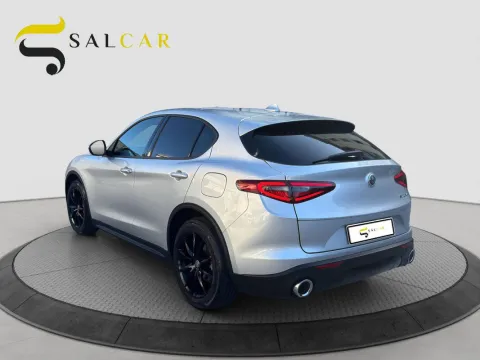 Alfa Romeo Stelvio 2.2 t Executive rwd 190cv auto - Immagine 6