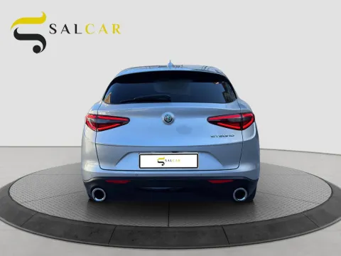 Alfa Romeo Stelvio 2.2 t Executive rwd 190cv auto - Immagine 7
