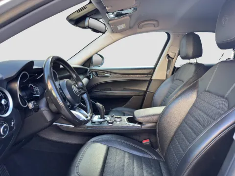 Alfa Romeo Stelvio 2.2 t Executive rwd 190cv auto - Immagine 10