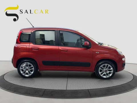 Fiat Panda 0.9 t.air turbo Lounge 85cv - Immagine 4