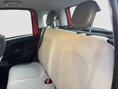 Fiat Panda 0.9 t.air turbo Lounge 85cv - Immagine 12
