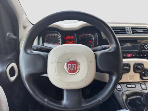 Fiat Panda 0.9 t.air turbo Lounge 85cv - Immagine 15