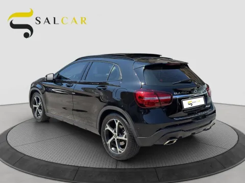 Mercedes GLA 200 d Night Edition auto - Immagine 6