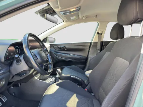 Hyundai Bayon 1.0 t-gdi 48V Xline imt - Immagine 10