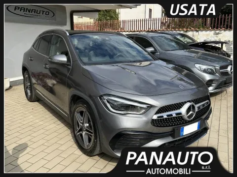 Mercedes GLA 200 d Premium auto - Immagine 1