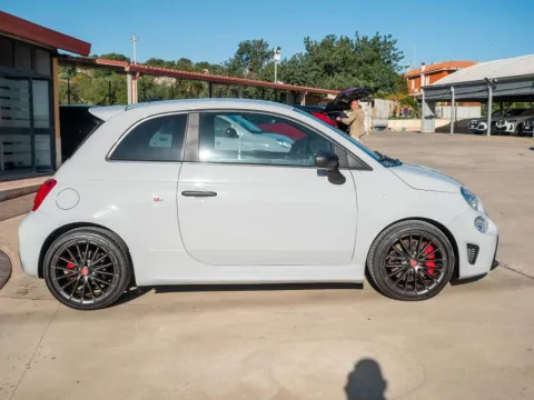 Abarth 595C 1.4 16v t. t-jet Competizione 180cv - Immagine 8