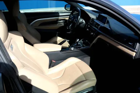 BMW M4 Coupe 3.0 dkg - Immagine 23