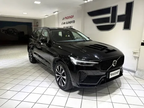Volvo XC60 2.0 b4 Plus Dark auto - Immagine 10