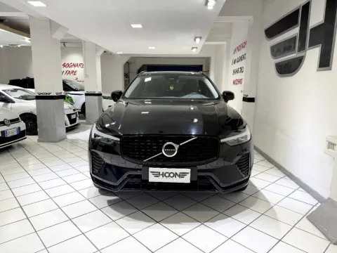 Volvo XC60 2.0 b4 Plus Dark auto - Immagine 11