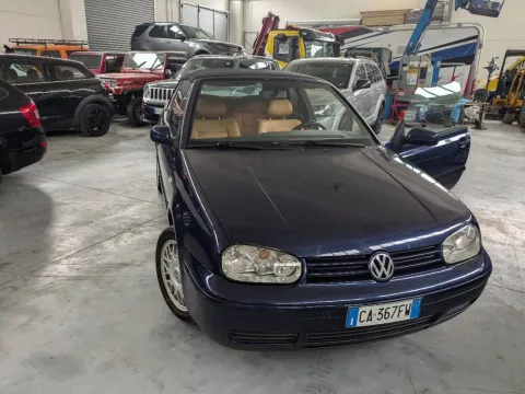 Volkswagen Golf Cabrio 2.0 Trendline - Immagine 15