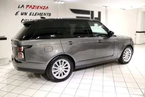 Land Rover Range Rover LWB 3.0 sdV6 Vogue auto my19 - Immagine 8