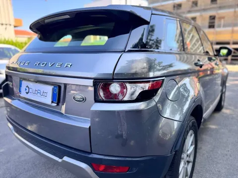 Land Rover Range Rover Evoque 5p 2.2 td4 Dynamic 150cv - Immagine 16