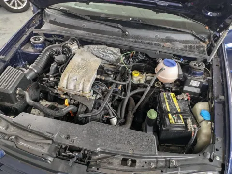 Volkswagen Golf Cabrio 2.0 Trendline - Immagine 26