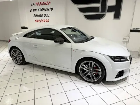 Audi TT Coupe 2.0 tfsi S line - Immagine 9