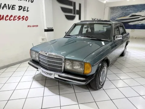 Mercedes E 200 - Immagine 2