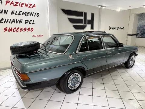 Mercedes E 200 - Immagine 8