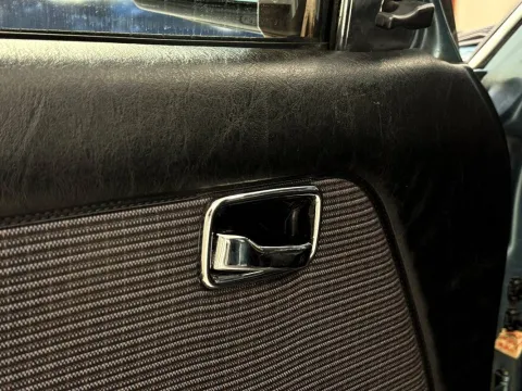 Mercedes E 200 - Immagine 12