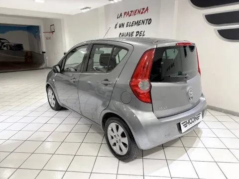 Opel Agila 1.2 16v Enjoy Gpl-tech 86cv - Immagine 5
