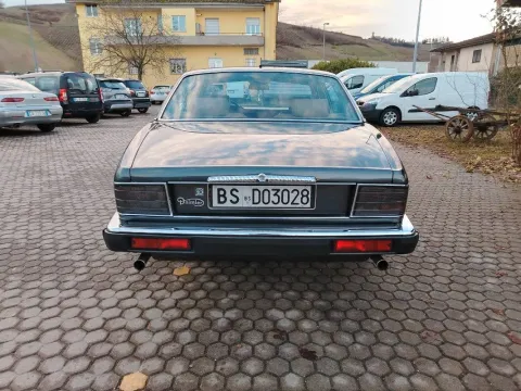 Jaguar XJ6 4.0 Daimler cat. - Immagine 6