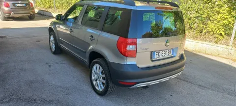 Skoda Yeti 2.0 tdi Ambition 110cv - Immagine 2