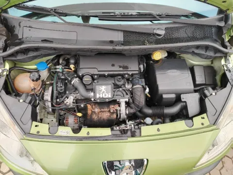 Peugeot 1007 1.4 hdi Trendy - Immagine 15