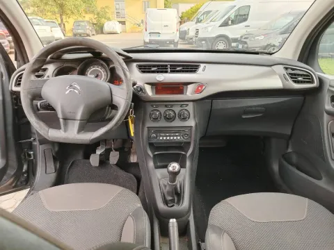 Citroen C3 1.4 hdi Exclusive 70cv FL - Immagine 9