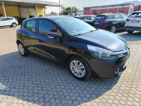 Renault Clio 5p 1.5 dci Live 75cv - Immagine 2