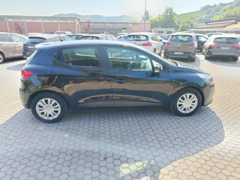 Renault Clio 5p 1.5 dci Live 75cv - Immagine 8