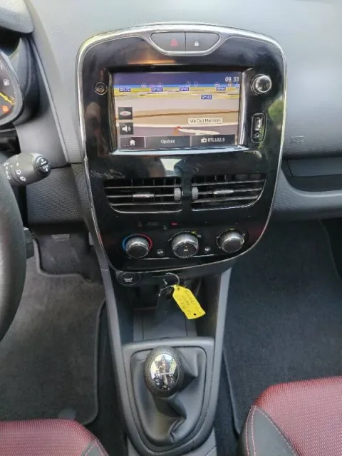 Renault Clio 5p 1.5 dci Live 75cv - Immagine 13