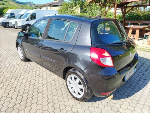 Renault Clio 5p 1.2 16v Dynamique Gpl - Immagine 4