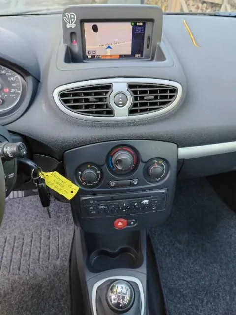 Renault Clio 5p 1.2 16v Dynamique Gpl - Immagine 13