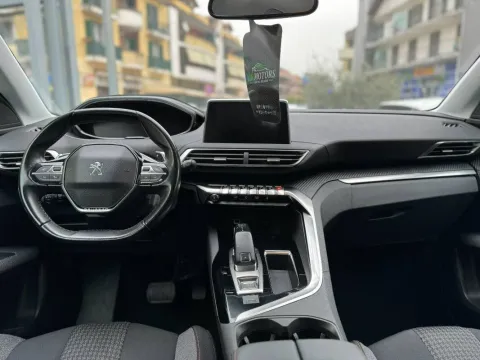 Peugeot 3008 1.5 bluehdi Business s&s 130cv eat8 - Immagine 8